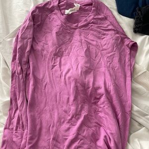 Lululemon pink long sleeve. Size 6.